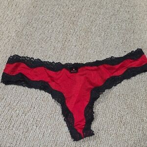 Elegant Red and Black Lace Women's Panties